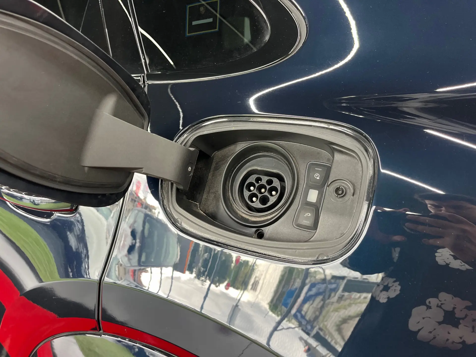 Porsche Cayenne Coupé E-Hybrid 46