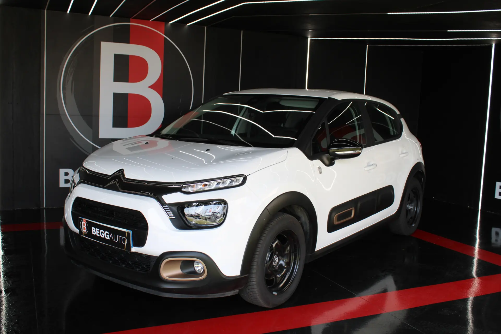 Citroen C3 Pure Tech S&S & Plus 1