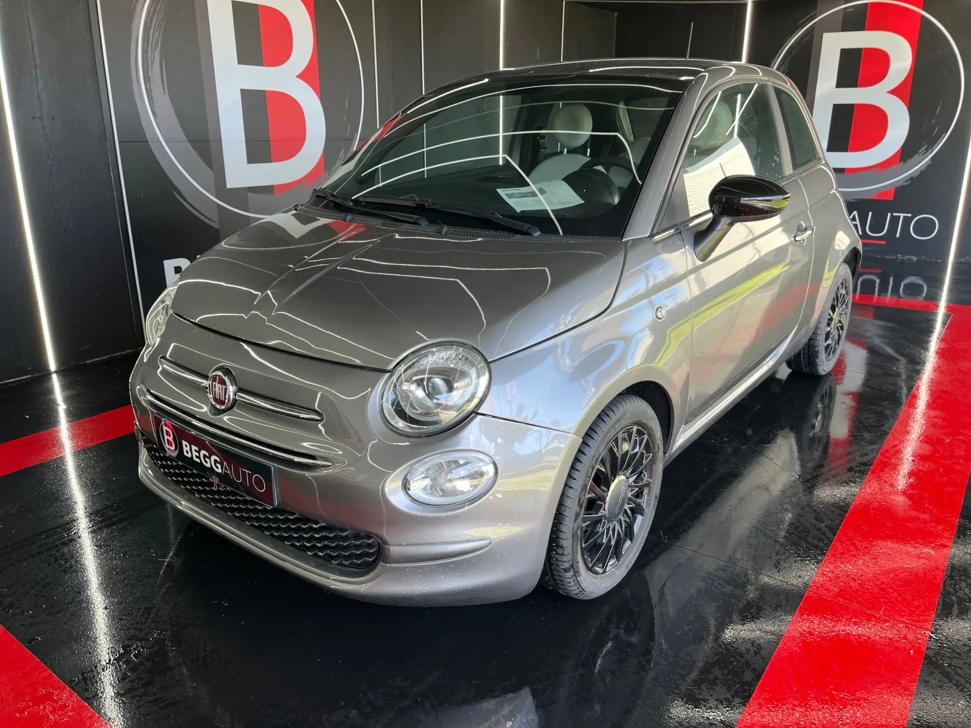Fiat 500 Lounge Hybrid 2