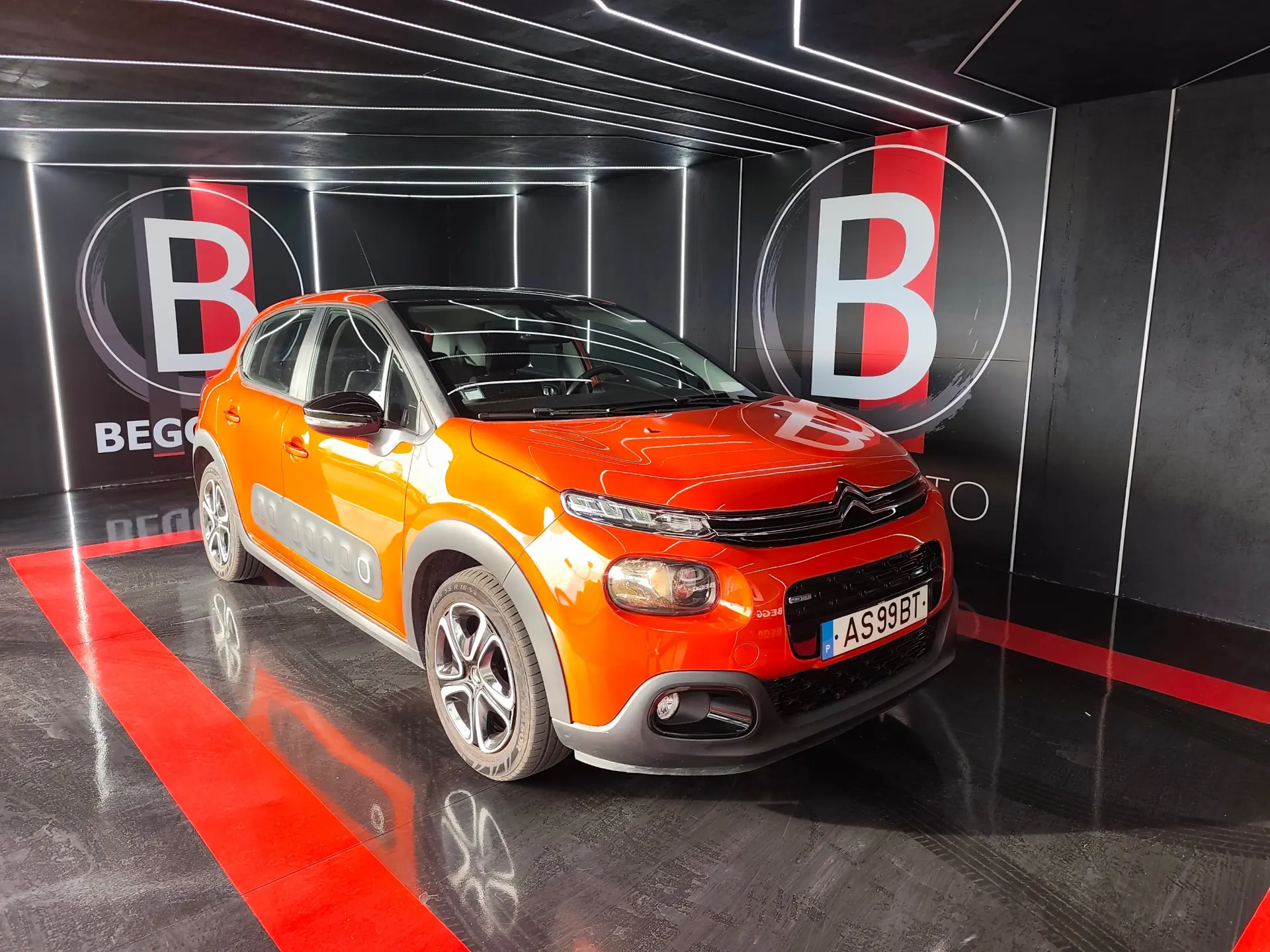 Citroen C3 1.2 PureTech Shine EAT6 3