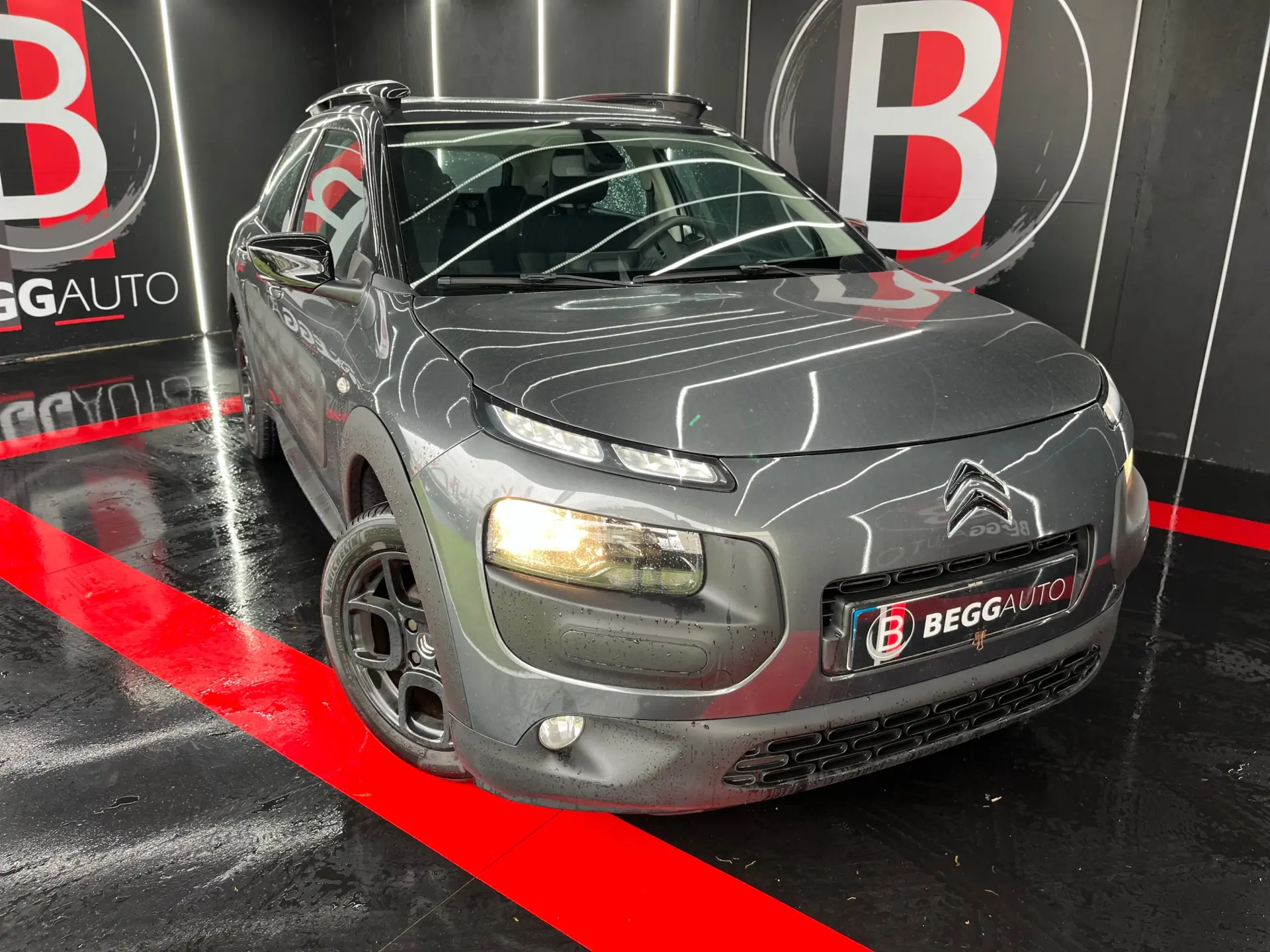 Citroen C4 Cactus 1.6 BlueHDi Shine ETG6 4