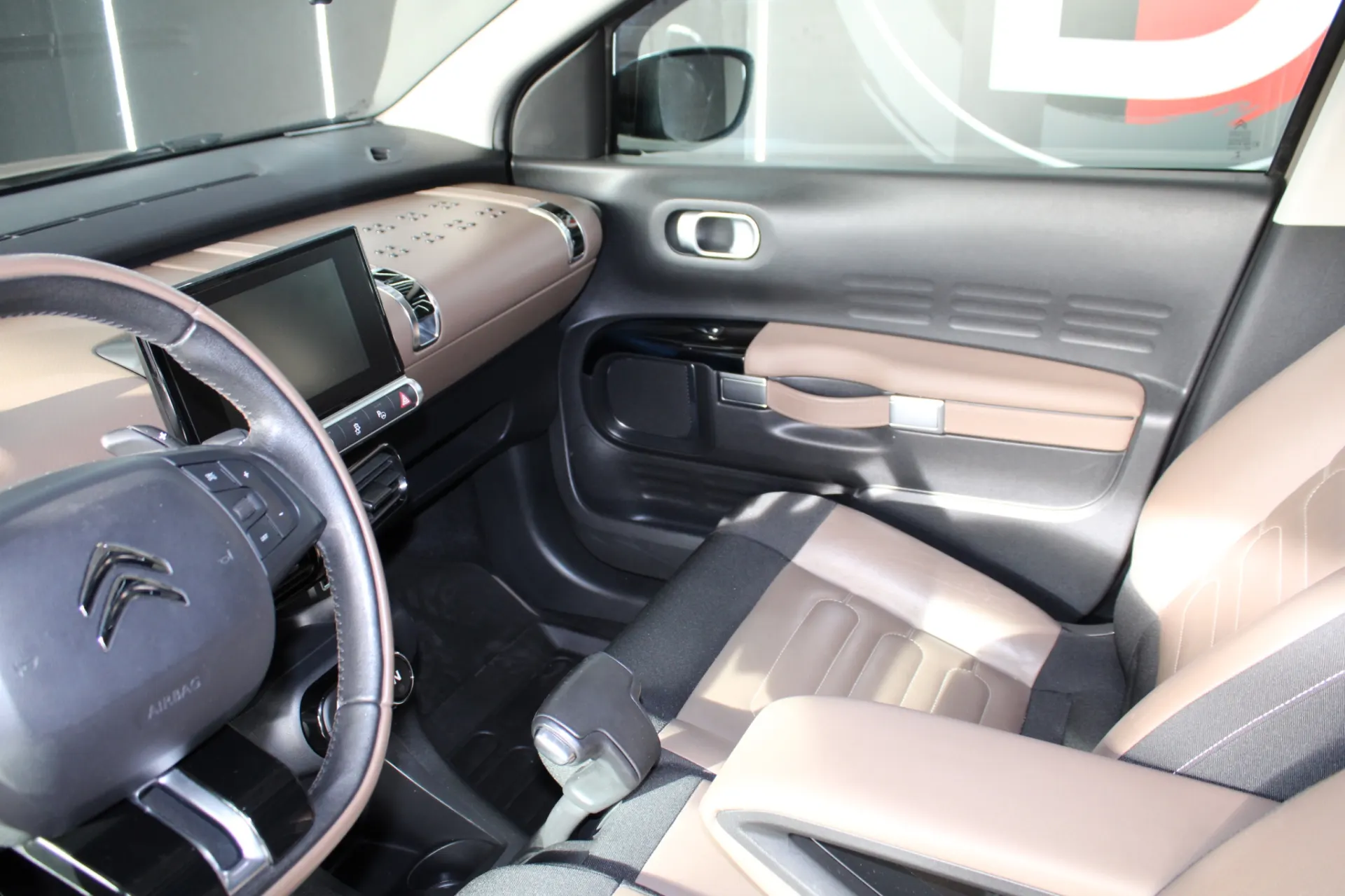 Citroën C4 Cactus 1.6 BlueHDi Feel ETG6 38