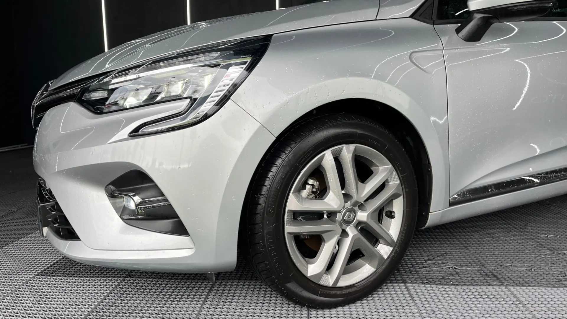 Renault Clio 1.5 Blue dCi Intens 6