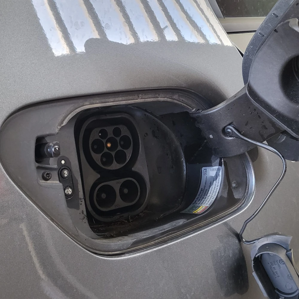 Volkswagen Golf AC/DC 5