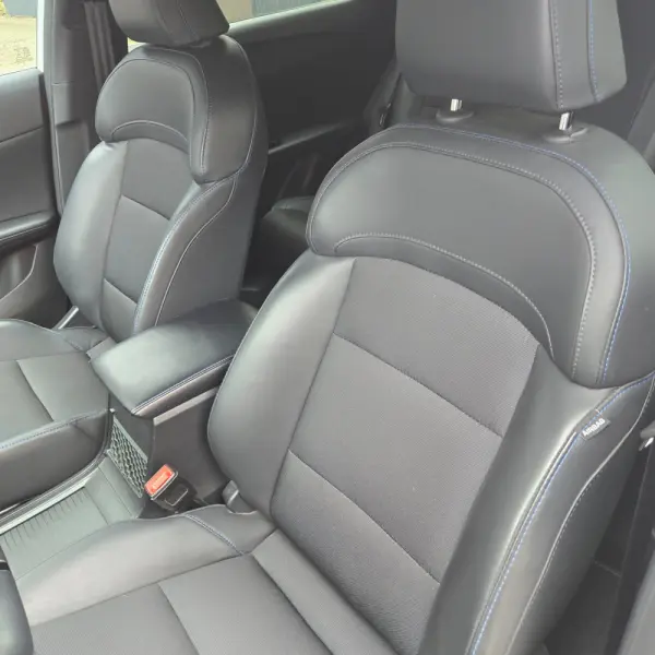 MG MG4 64 KW Luxury 12