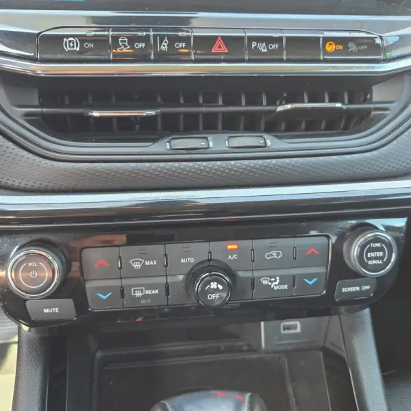 Jeep Compass 1.3 T-GDI 4xe Auto Trailhawk 28
