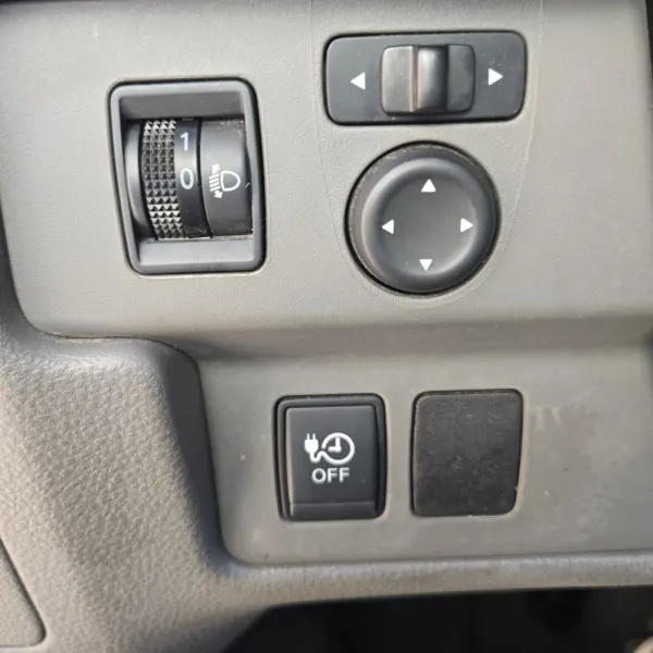 Nissan e-NV200 Evalia NV200 Caixa Hidralica 13