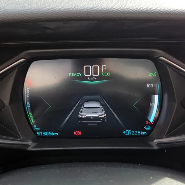 DS DS3 Crossback E-TENSE PERFORMANCE LINE 15