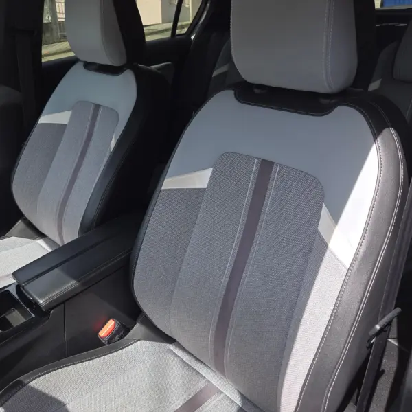 Opel Astra Business Elegance 6