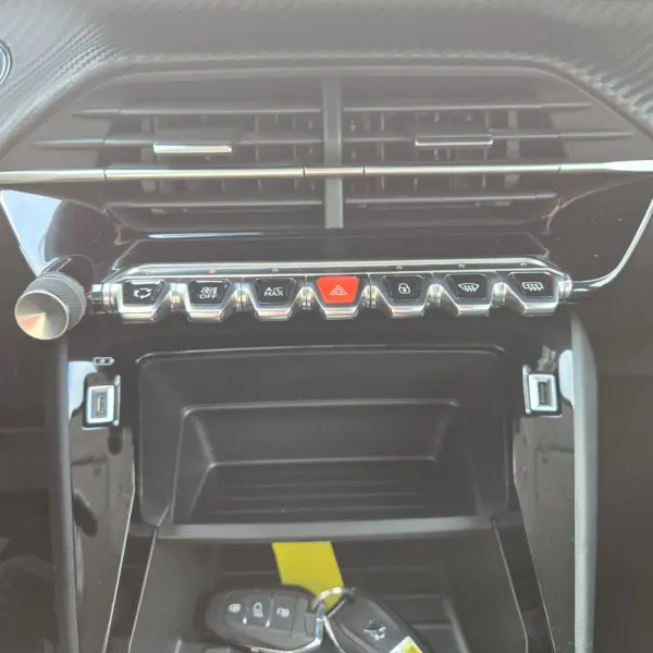 Peugeot e-208 50 kWh Active Pack 18