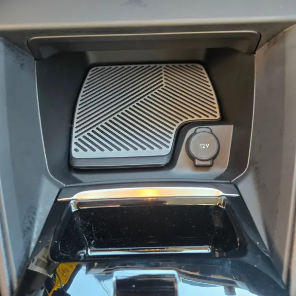 Citroen e-C4 50 kWh Live Pack 14