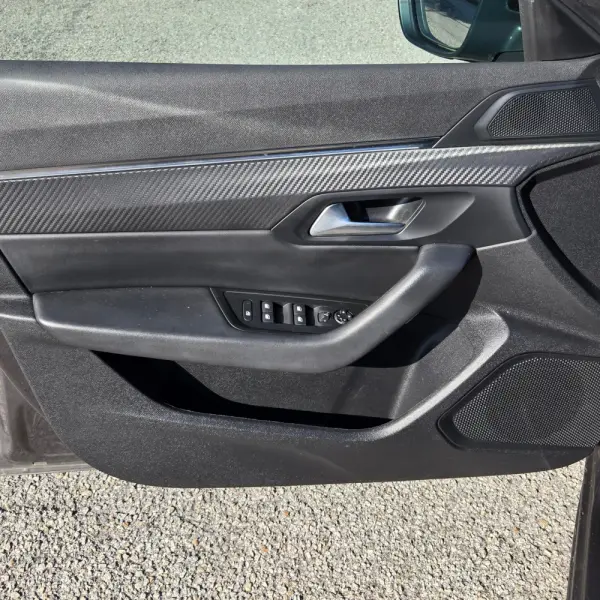 Peugeot 508 1.6 Hybrid Allure Pack e-EAT8 6