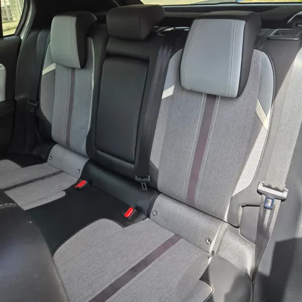 Opel Astra Business Elegance 23