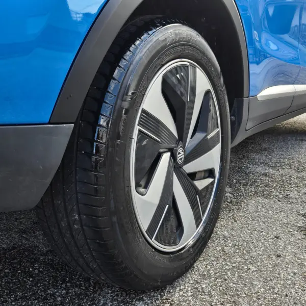 MG ZS Standard Luxury 72KW 3