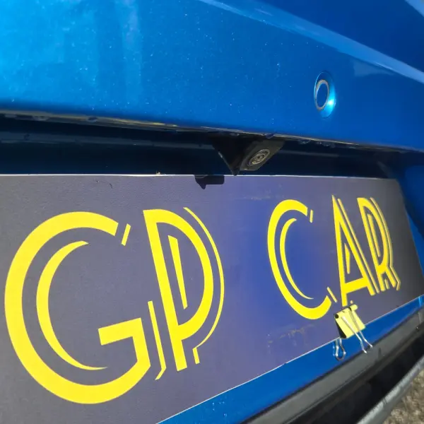 MG ZS Standard Luxury 72KW 8