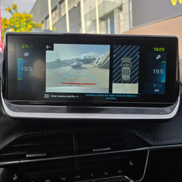Peugeot e-2008 50 kWh Allure Pack 17