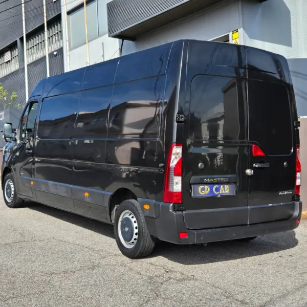 Renault Master E-Tech L3H2 Advance Autonomia Urbana 3