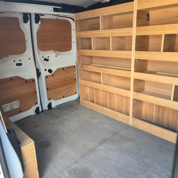 Citroen e-Jumpy Longa (50-kWh) 23