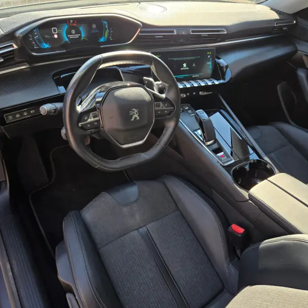 Peugeot 508 1.6 Hybrid Allure Pack e-EAT8 8