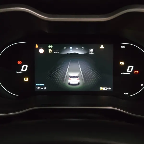 MG ZS Standard Luxury 72KW 10