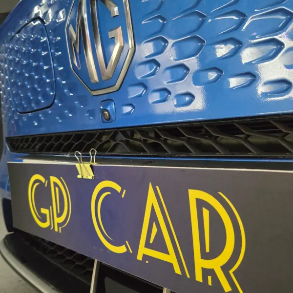 MG ZS Standard Luxury 72KW 4