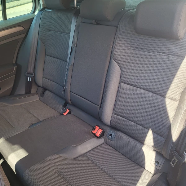 Volkswagen Golf AC/DC 13