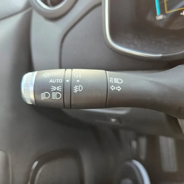 Renault Zoe (c/ Bateria) Intens 50 9