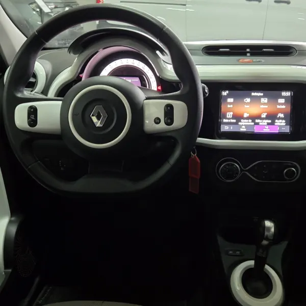 Renault Twingo Z.E. 22 Zen 14