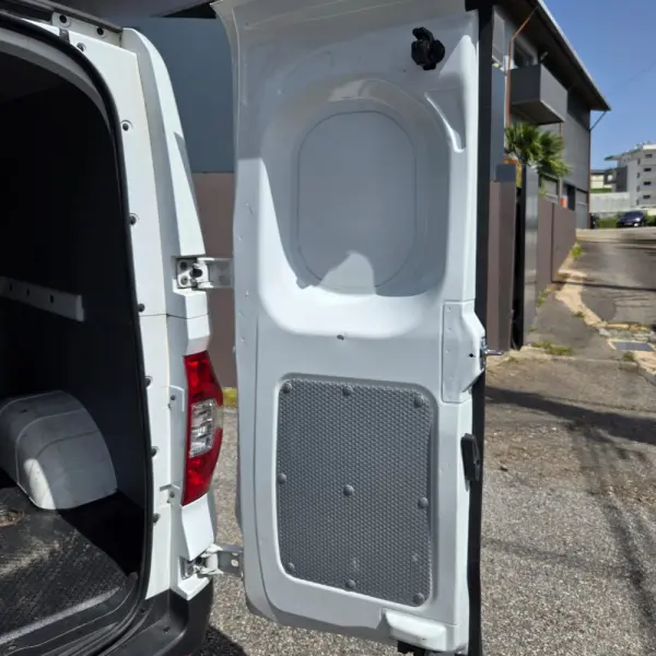 Maxus eDeliver 3 L2H1 7