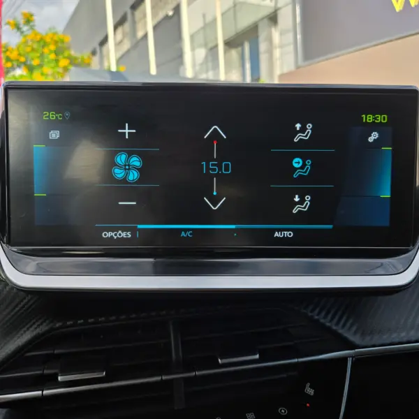 Peugeot e-2008 50 kWh Allure Pack 18
