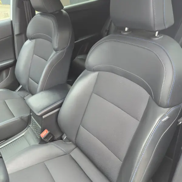 MG MG4 64 kWh Luxury 11