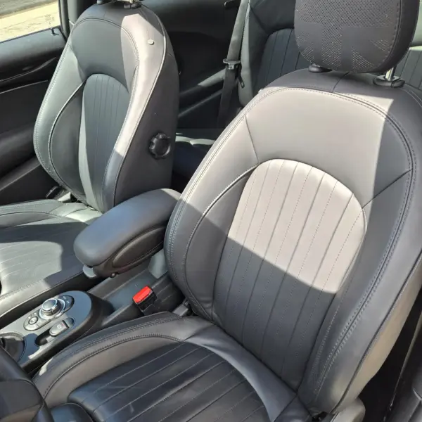 MINI 3 Portas Cooper SE Premium P. Resolute Edition 12