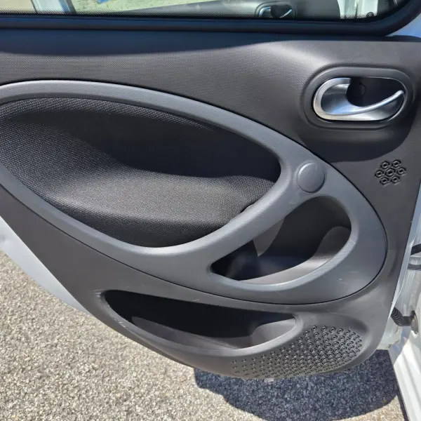 Smart ForFour EQ pulse 25