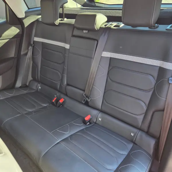 Citroen e-C4 50 kWh Shine 13