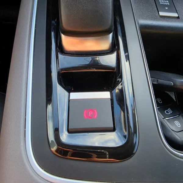 Citroen C5 Aircross 1.6 Hybrid Feel Business (TA) e-EAT8 24