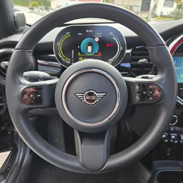 MINI 3 Portas Cooper SE Premium P. Resolute Edition 15
