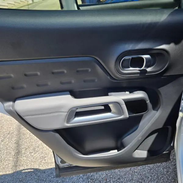 Citroen C5 Aircross 1.6 Hybrid Feel Business (TA) e-EAT8 24