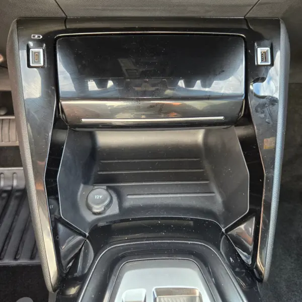 Peugeot e-2008 50 kWh Allure Pack 23