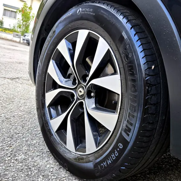Renault Arkana 1.6 E-Tech Full Hybrid Evolution 3