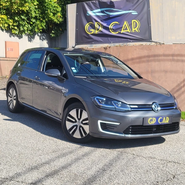 Volkswagen Golf AC/DC 1