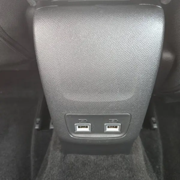 Peugeot e-208 50 kWh Active Pack 25