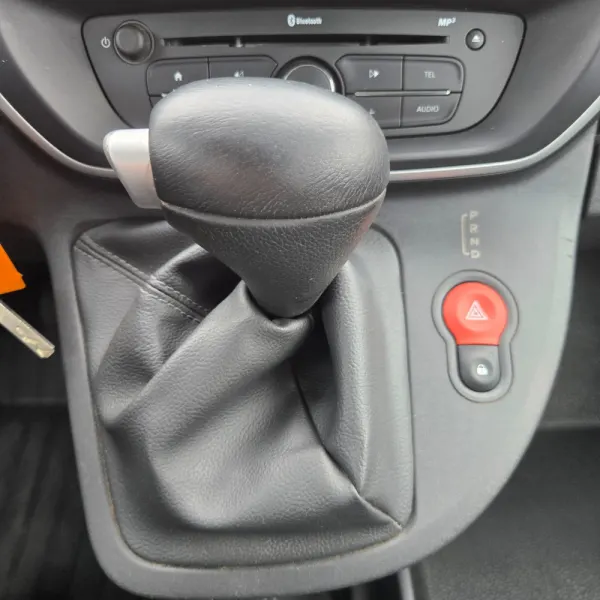 Renault Kangoo Z.E. 33 16