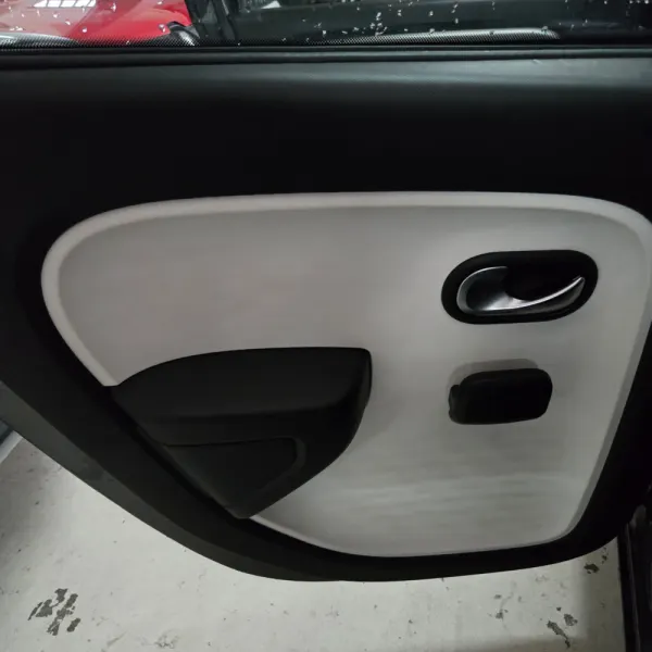 Renault Twingo Z.E. 22 Zen 26