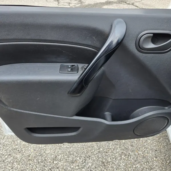 Renault Kangoo Z.E. 33 6