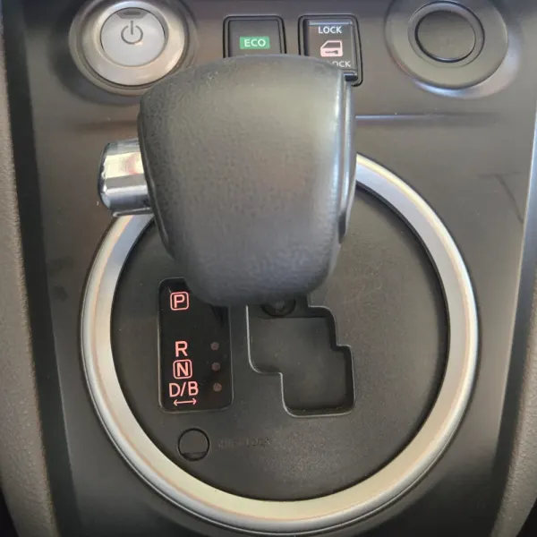Nissan e-NV200 Evalia NV200 Caixa Hidralica 23