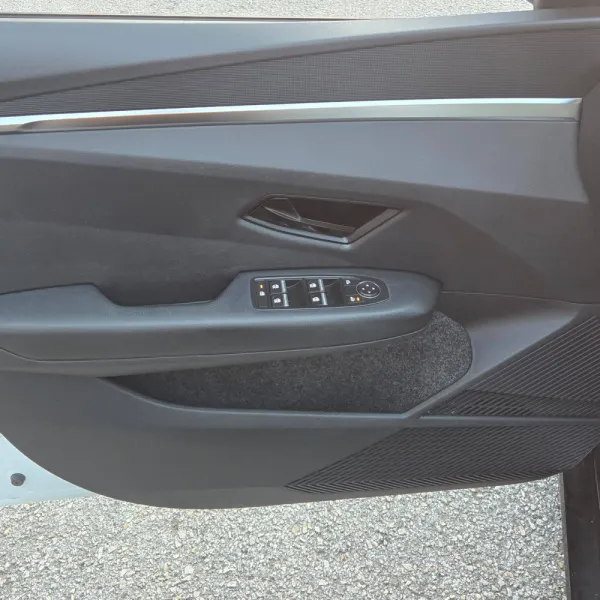 Renault Mégane E-Tech EV60 Techno Optimum Charge 8