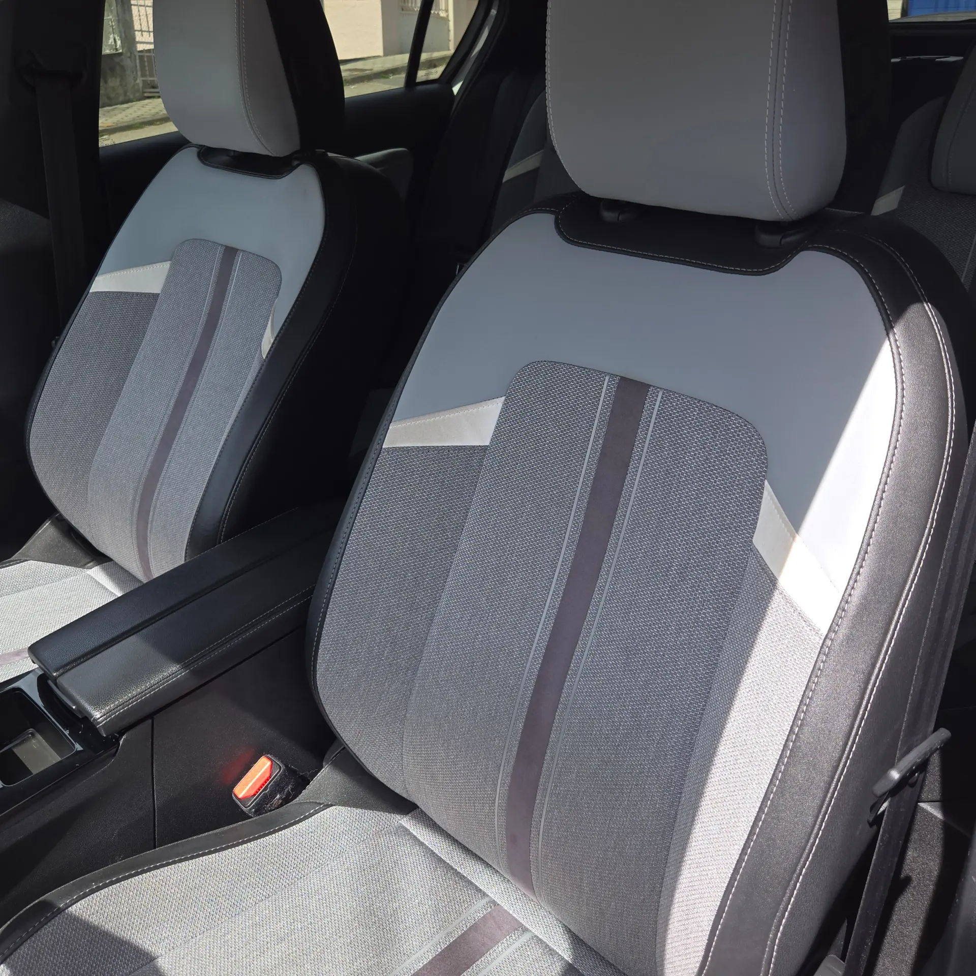 Opel Astra Business Elegance 6
