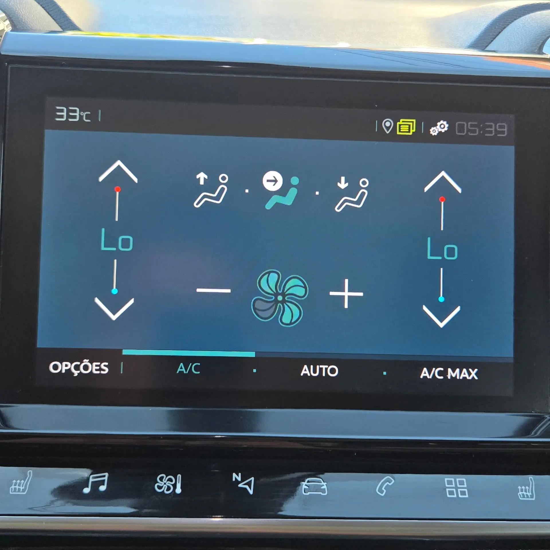 Citroen C5 Aircross 1.6 Hybrid Shine Pack e-EAT8 18