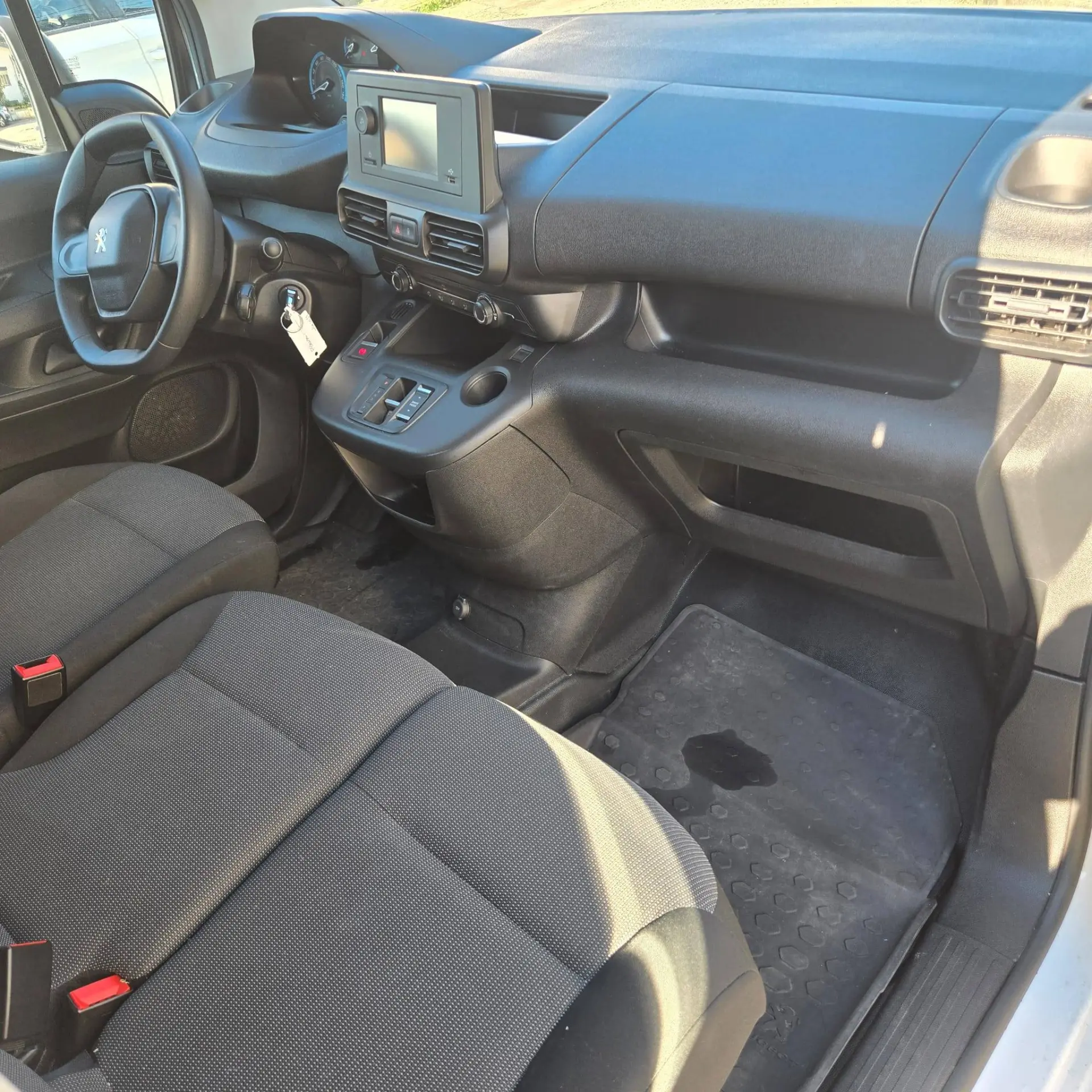 Peugeot e-Partner 50KW 7