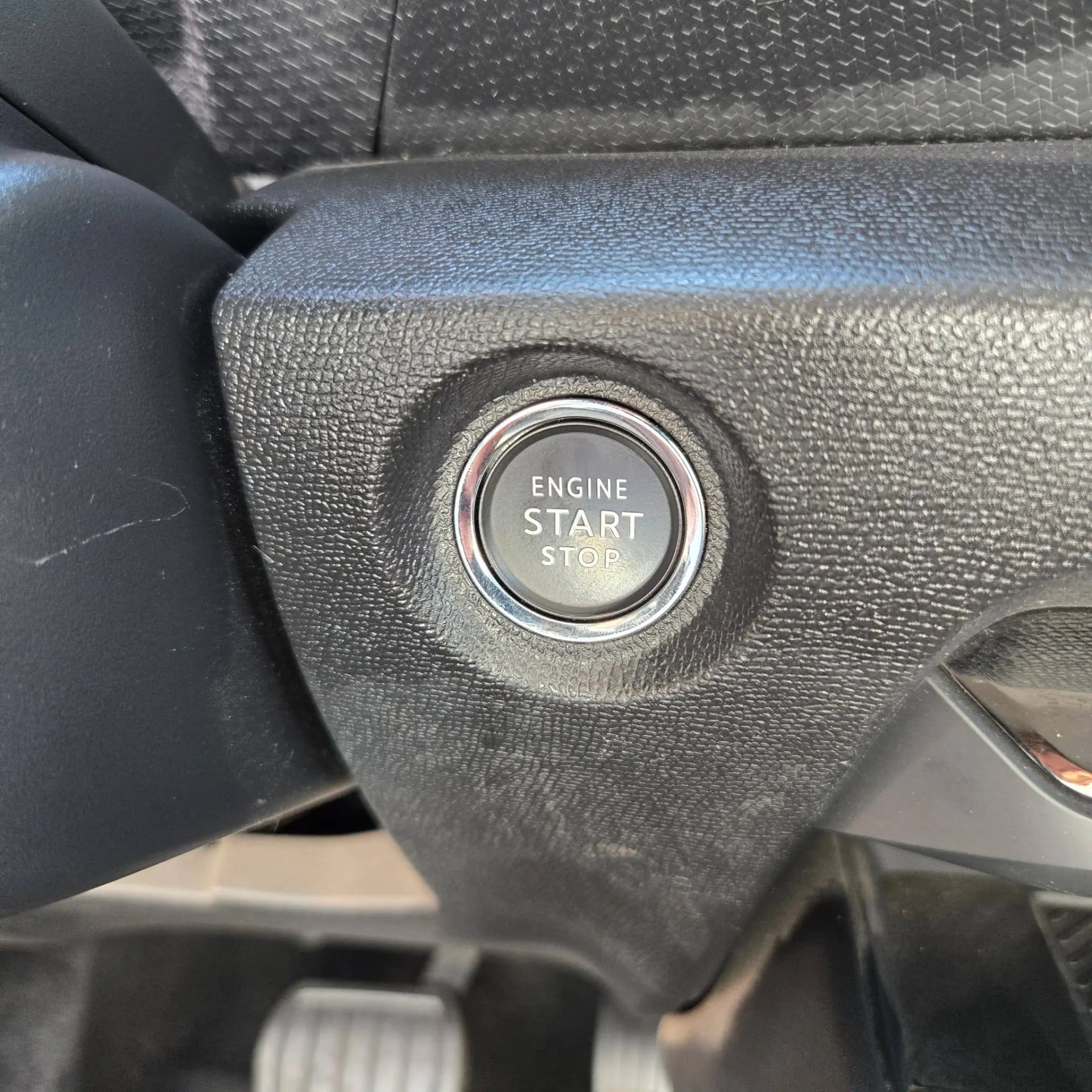 Citroen e-C4 Shine 14